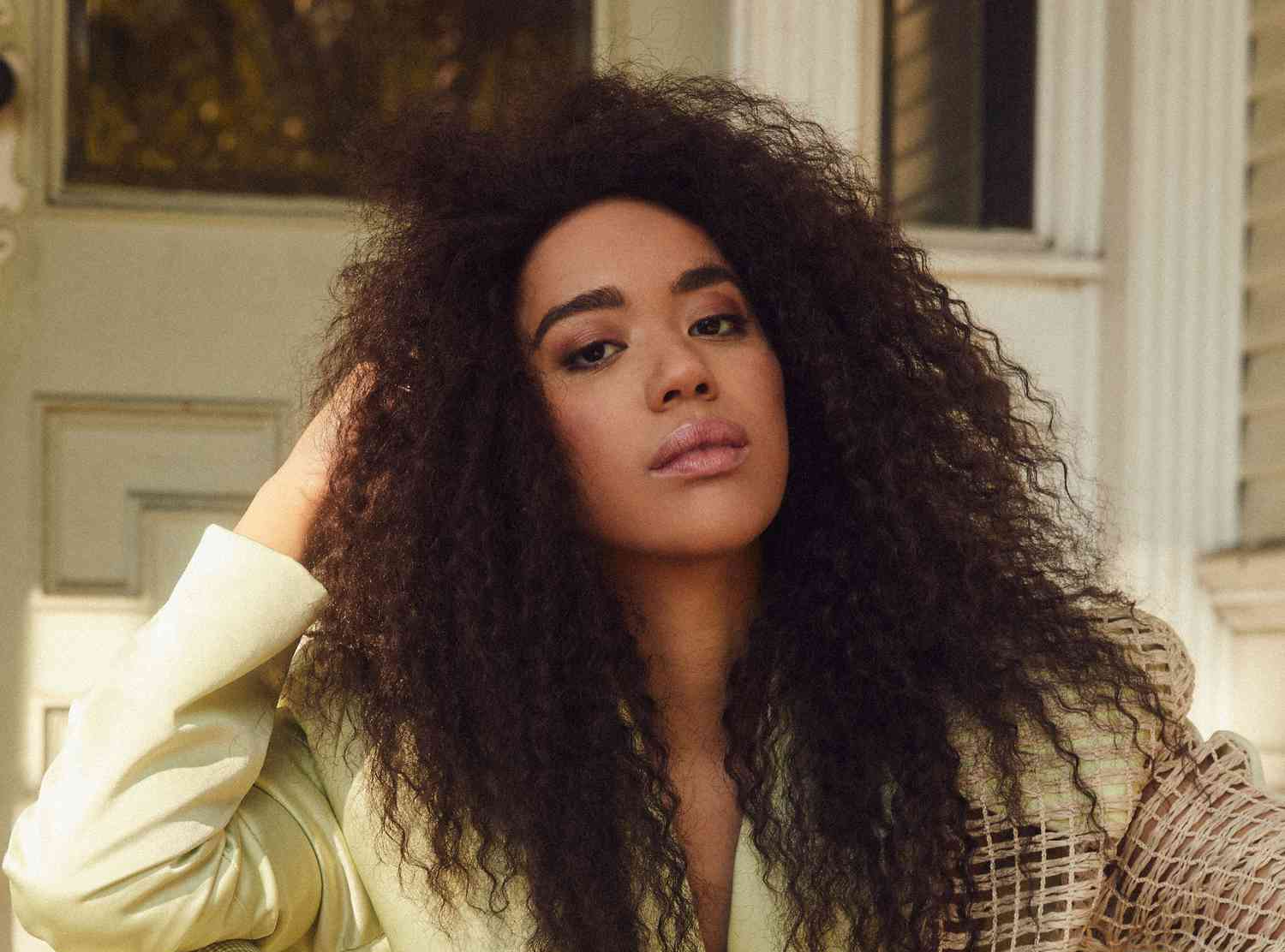 Jasmin Savoy Brown
